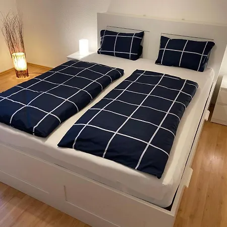 Ferienwohnung Mit Klimaanlage דירה *