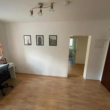 Ferienwohnung Mit Klimaanlage דירה *